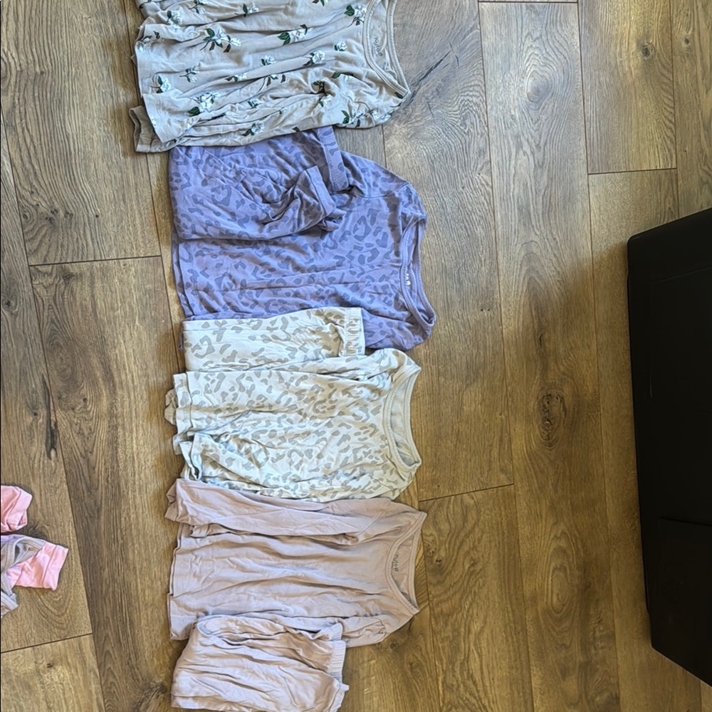 Four Kyte baby toddler pjs